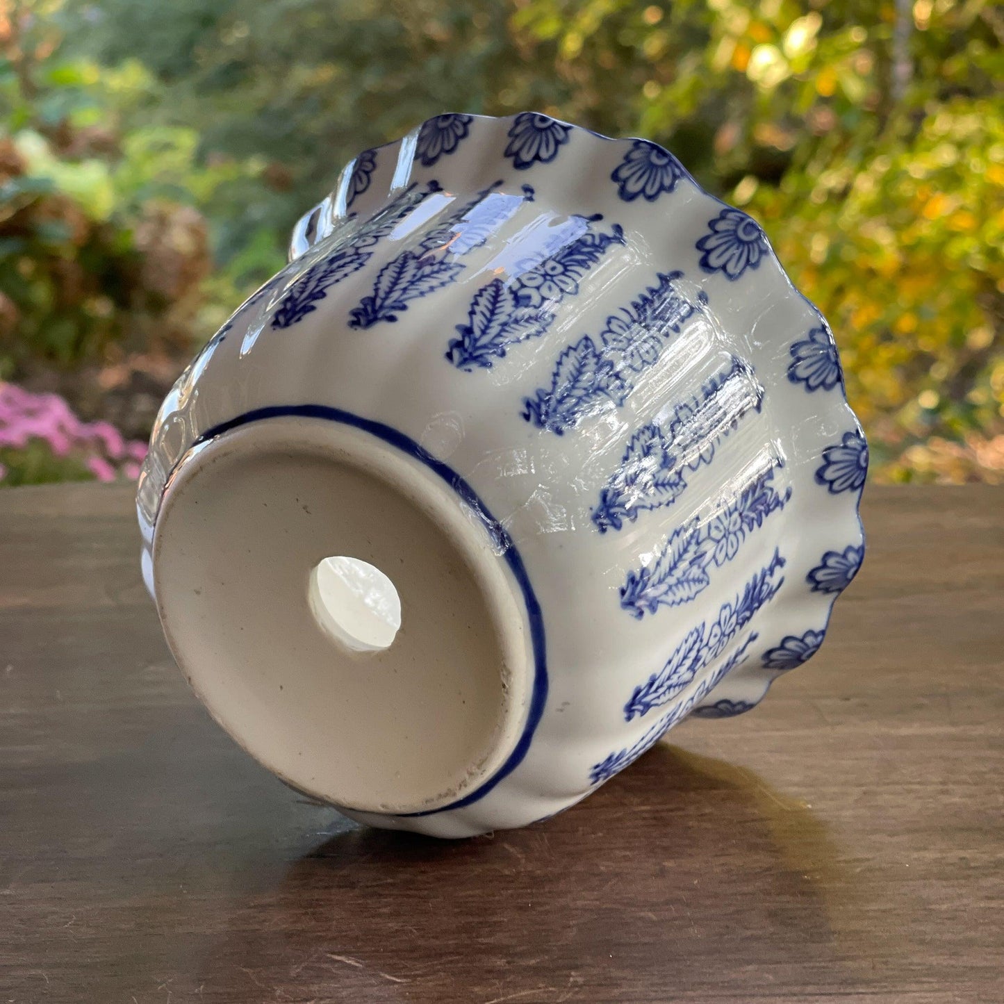 Bloempotje van Chinees porselein - Bamestra Curiosa