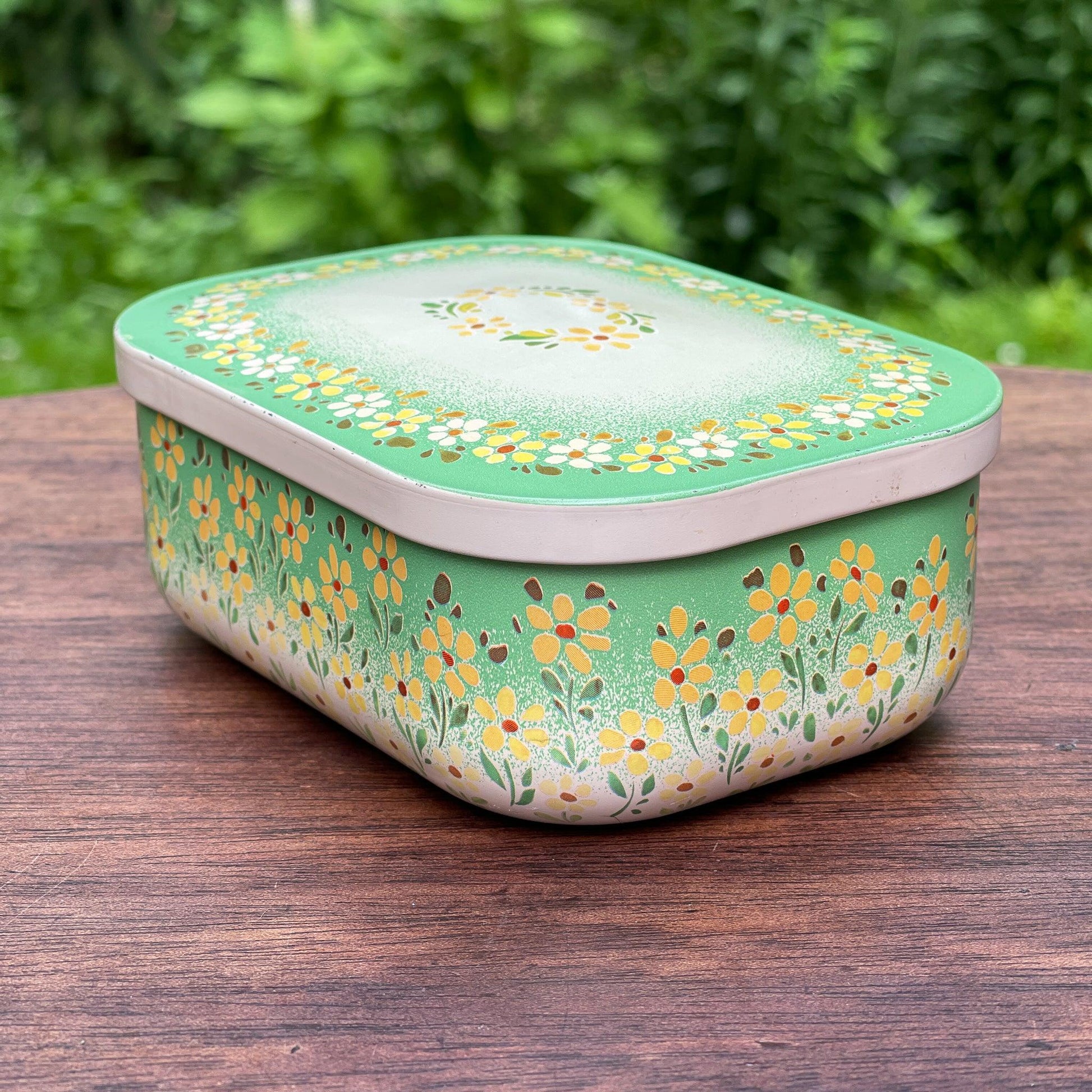 Botervloot van Bona - Bamestra Curiosa