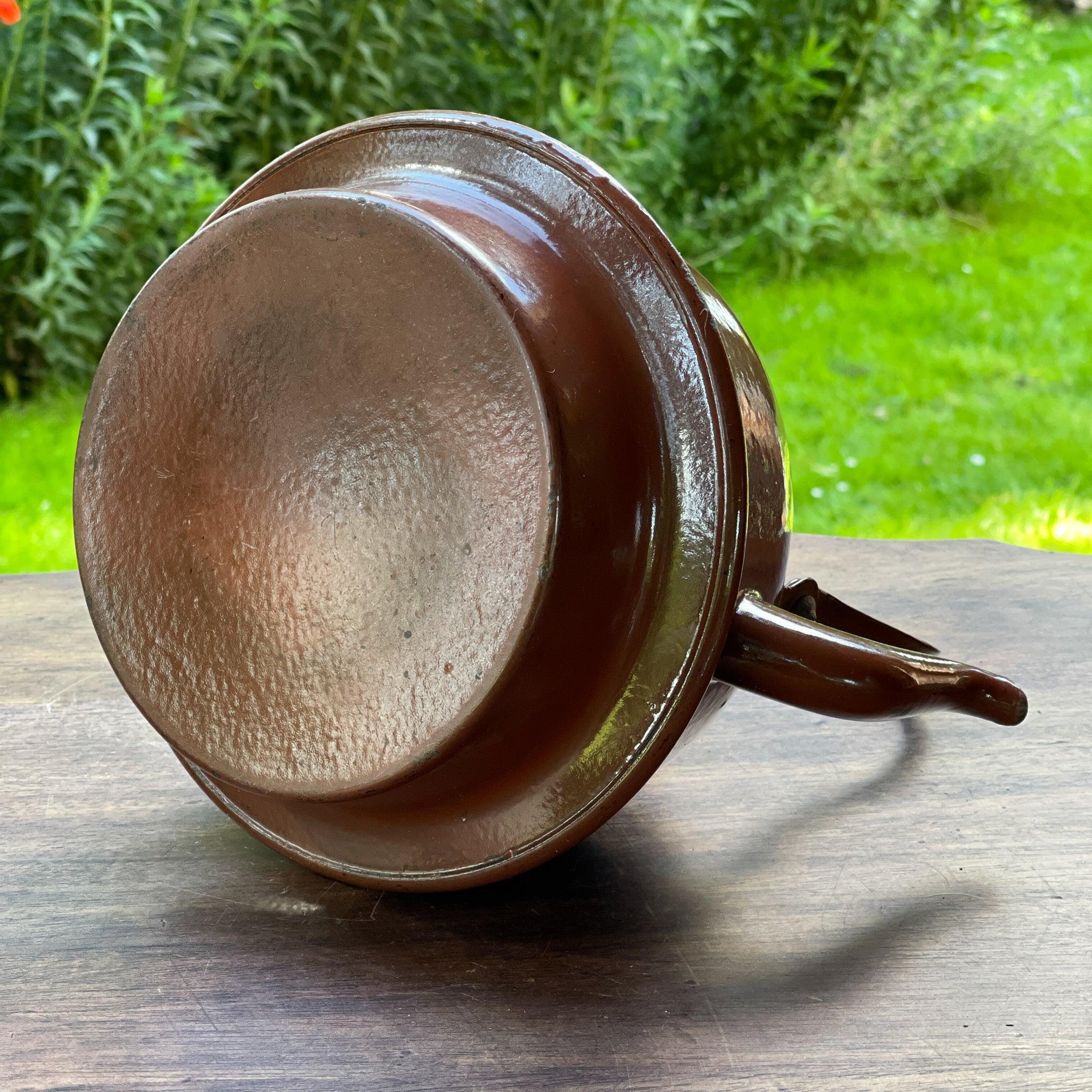 Bruine emaille theepot / koffiepot - Bamestra Curiosa