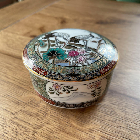 Chinees potje met deksel - Bamestra Curiosa