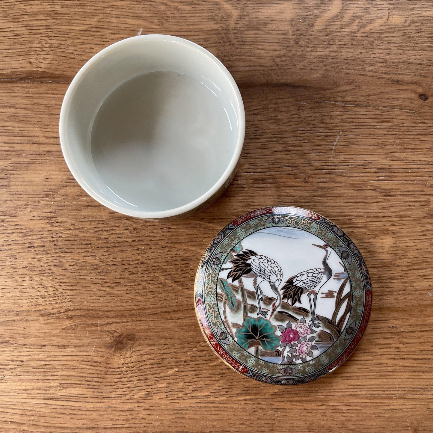 Chinees potje met deksel - Bamestra Curiosa