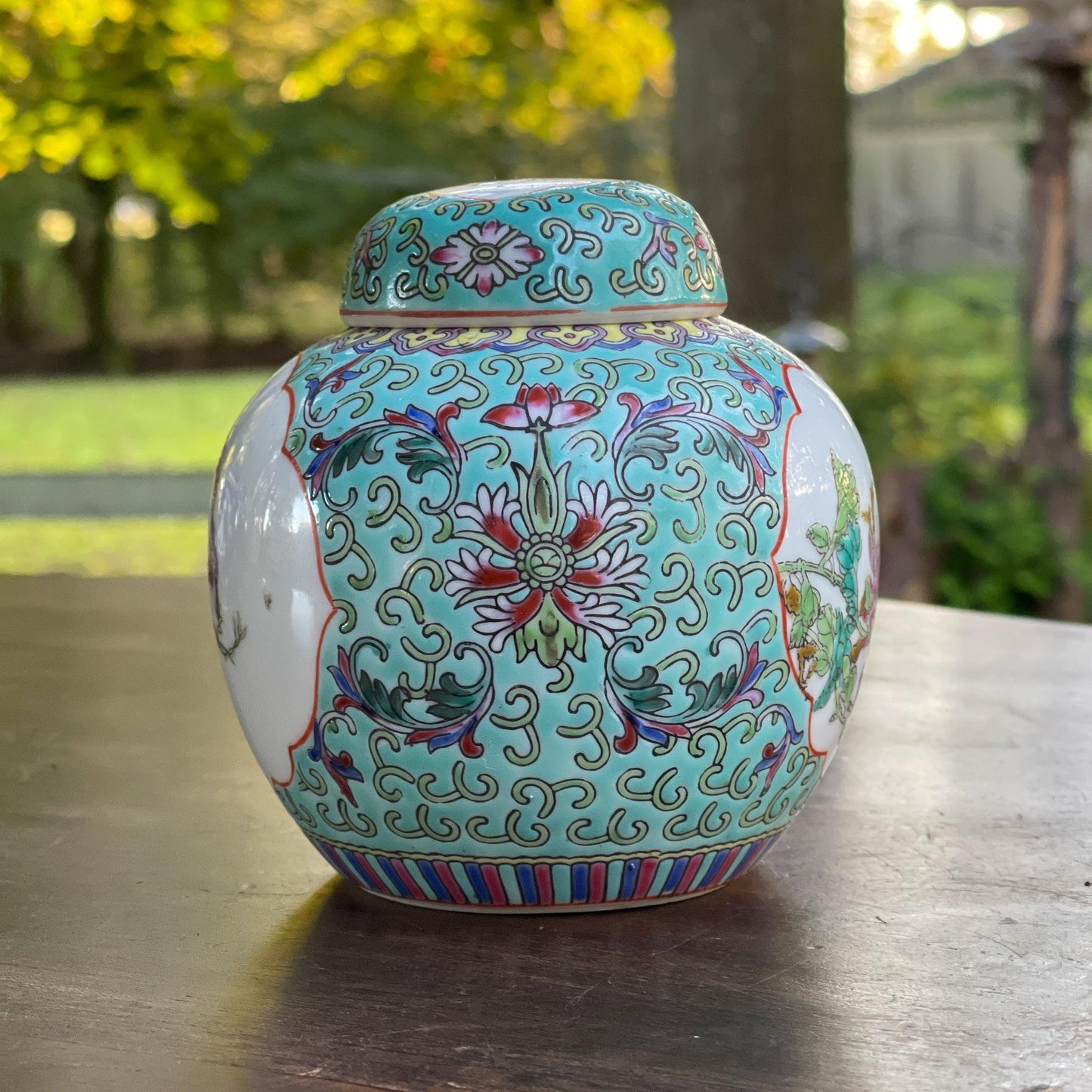 Chinese Gemberpot - Bamestra Curiosa