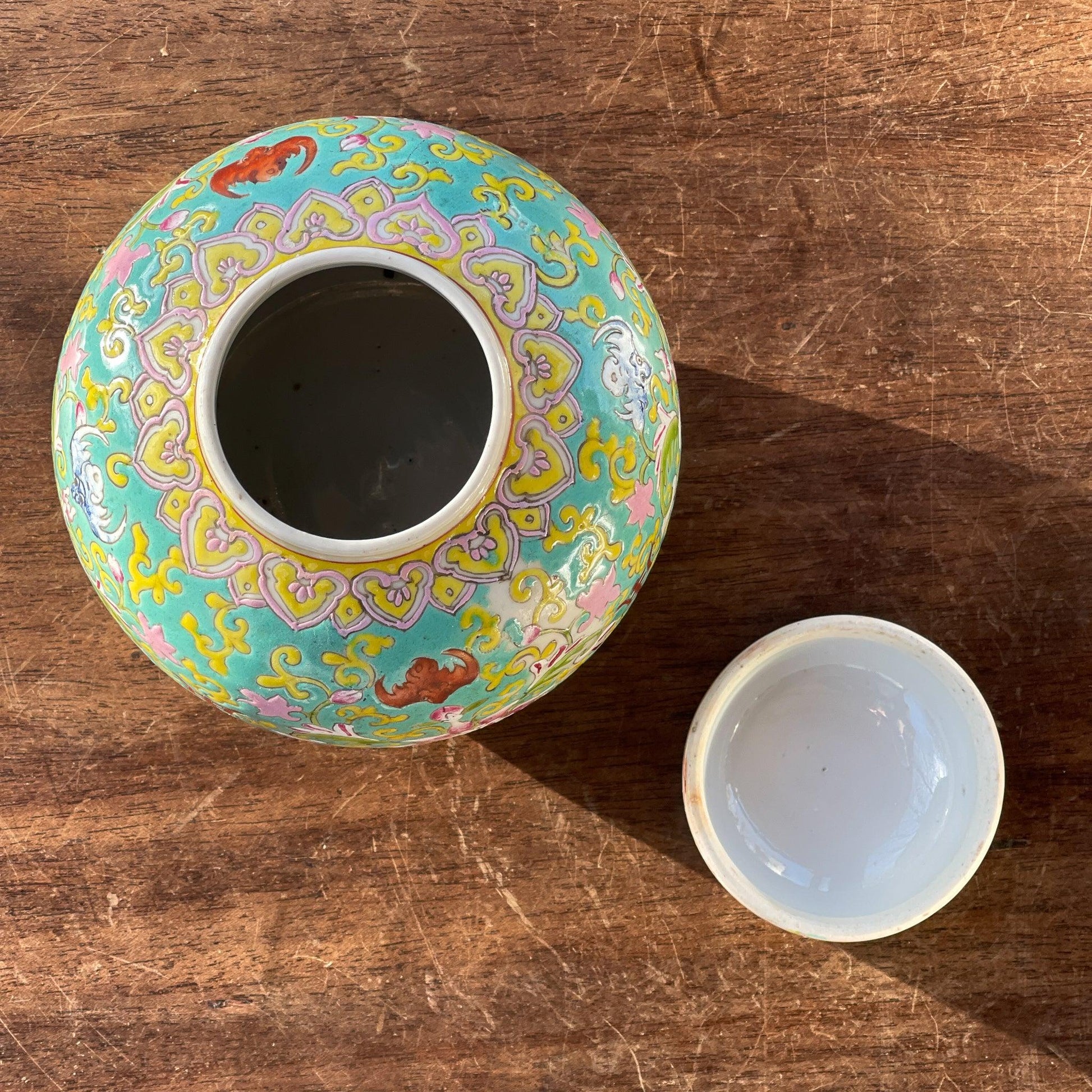 Chinese gemberpot - Bamestra Curiosa