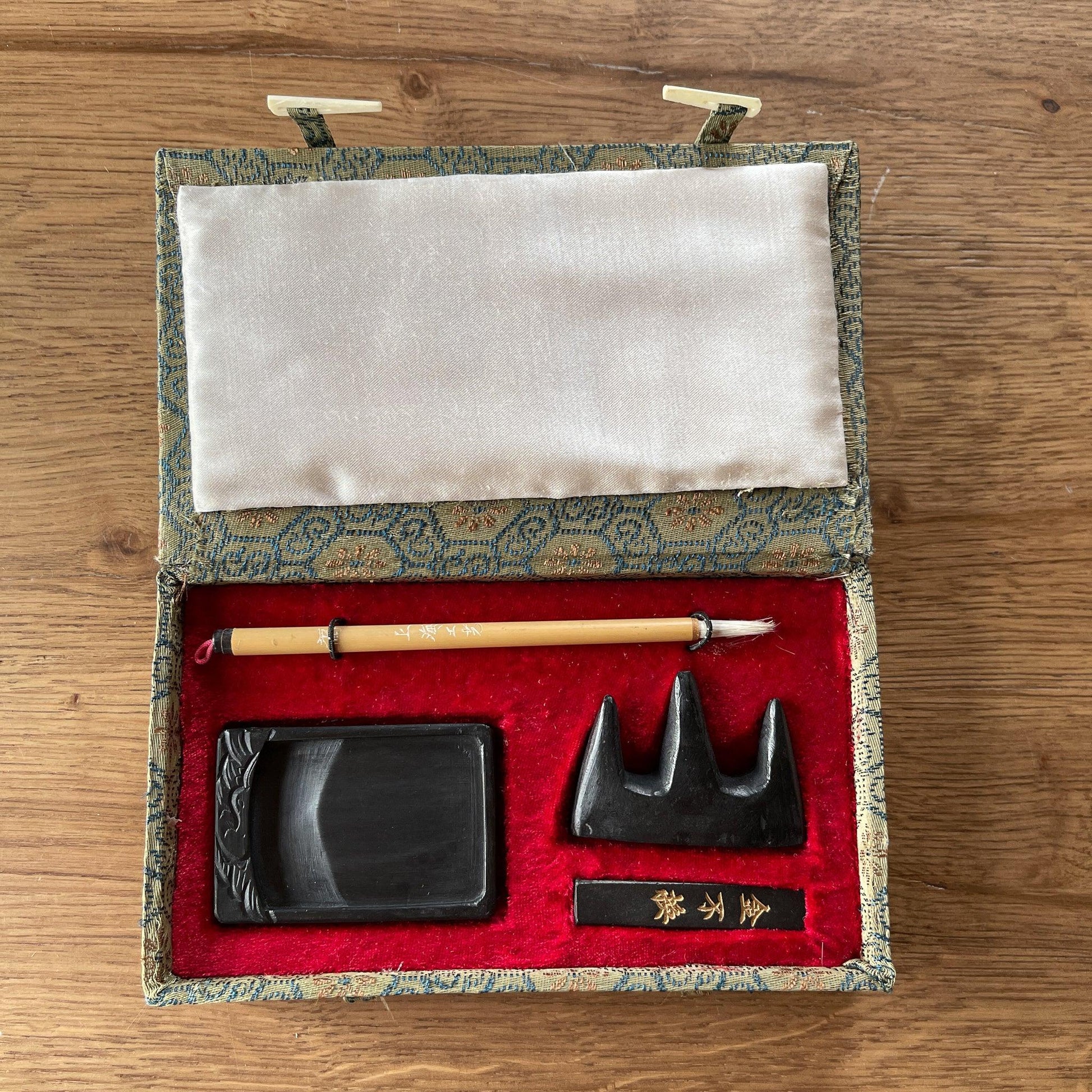 Chinese inktset - Bamestra Curiosa