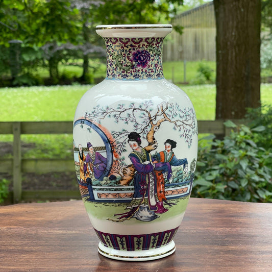 Chinese vaas - Bamestra Curiosa