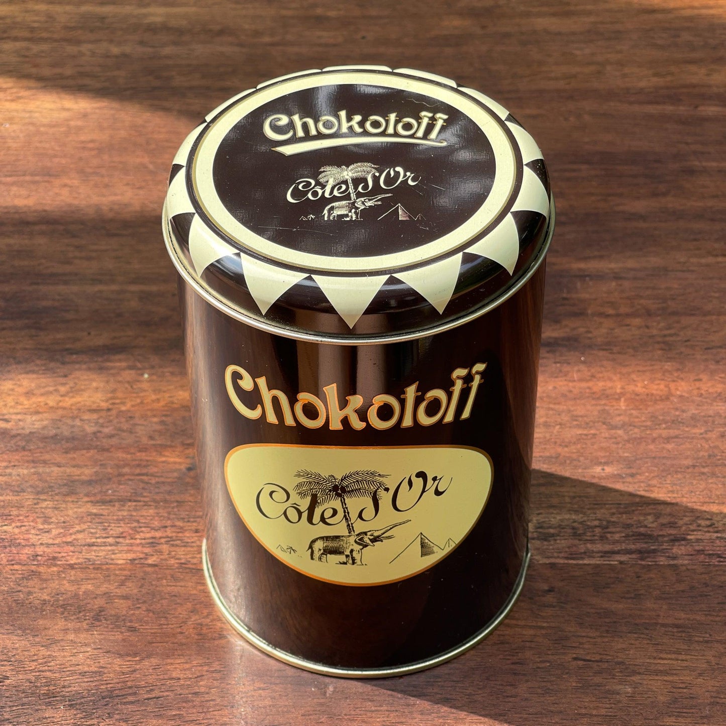 Cote D'or Chokotoff blik - Bamestra Curiosa