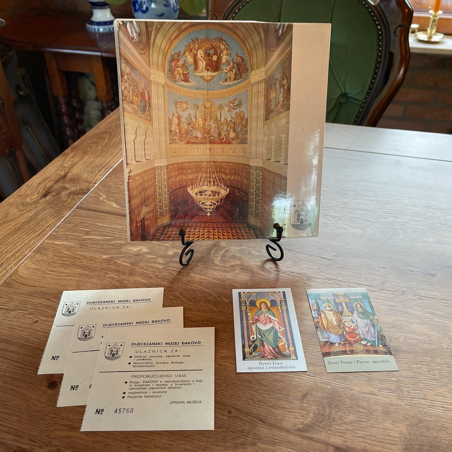 Dakovo - The Collectionist