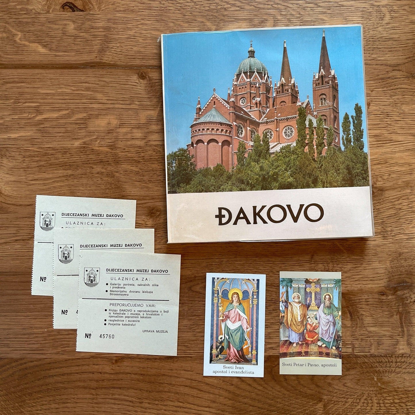 Dakovo - The Collectionist