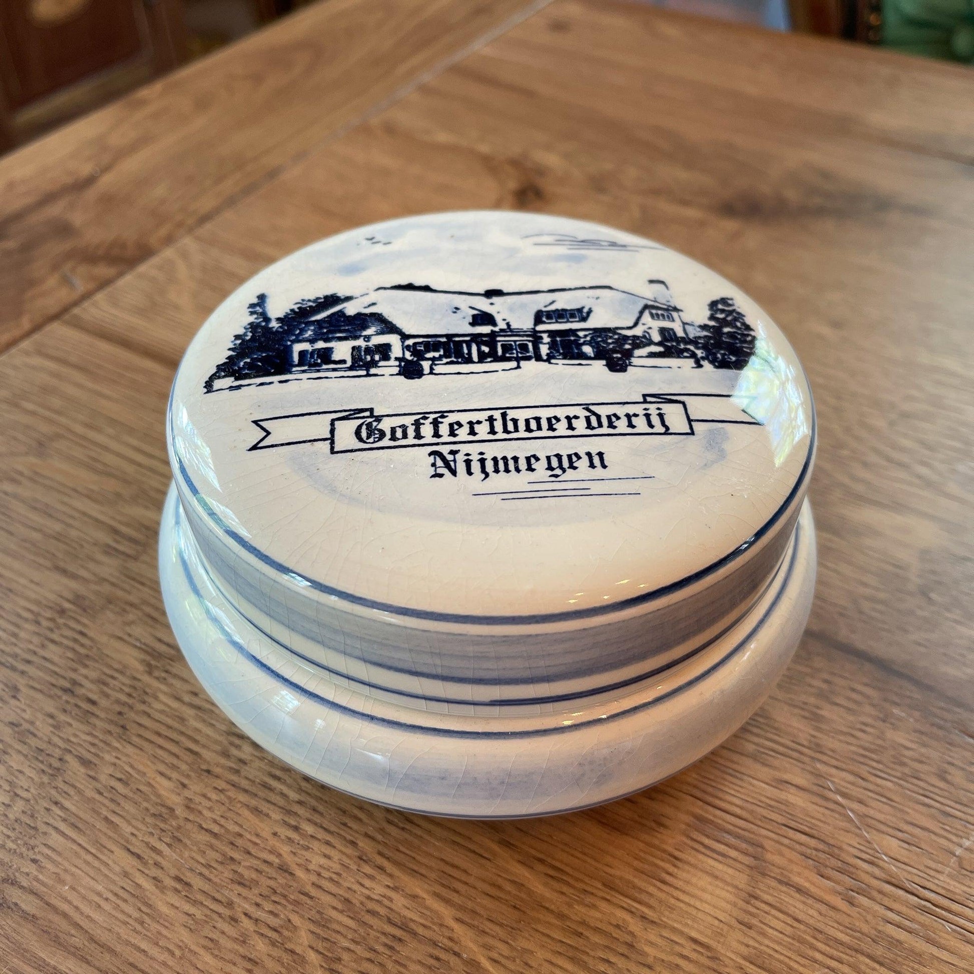 Delft Blauw Goffertboerderij Nijmegen pot - Bamestra Curiosa