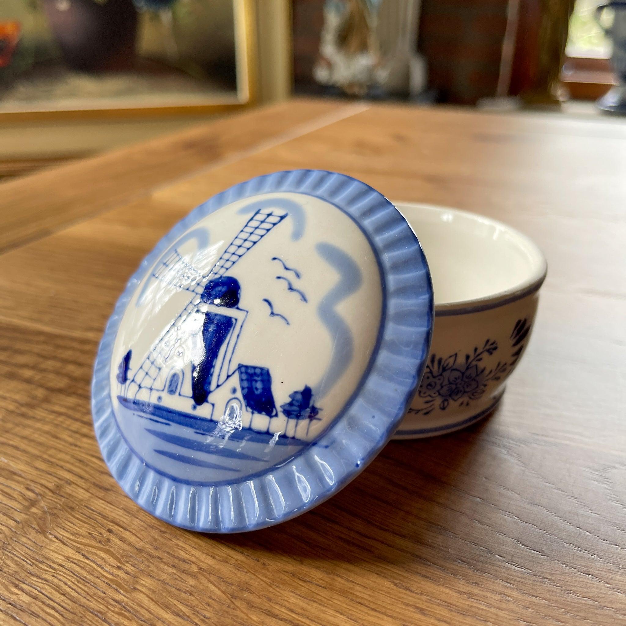 Delfts blauw potje met deksel - The Collectionist