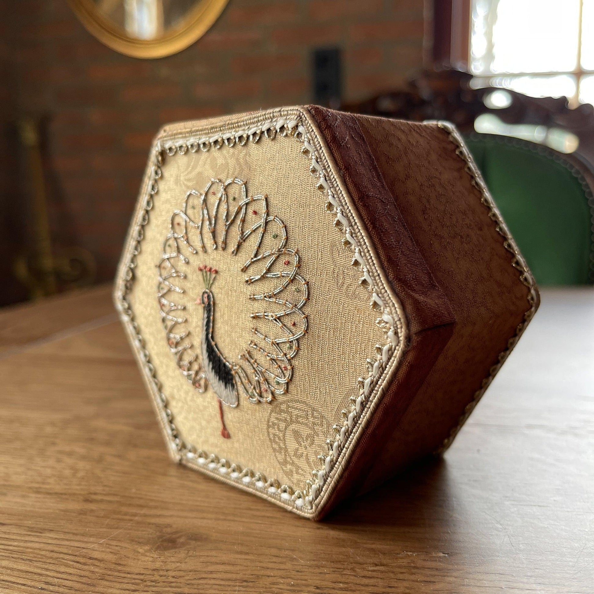 Doosje Pauw - Bamestra Curiosa