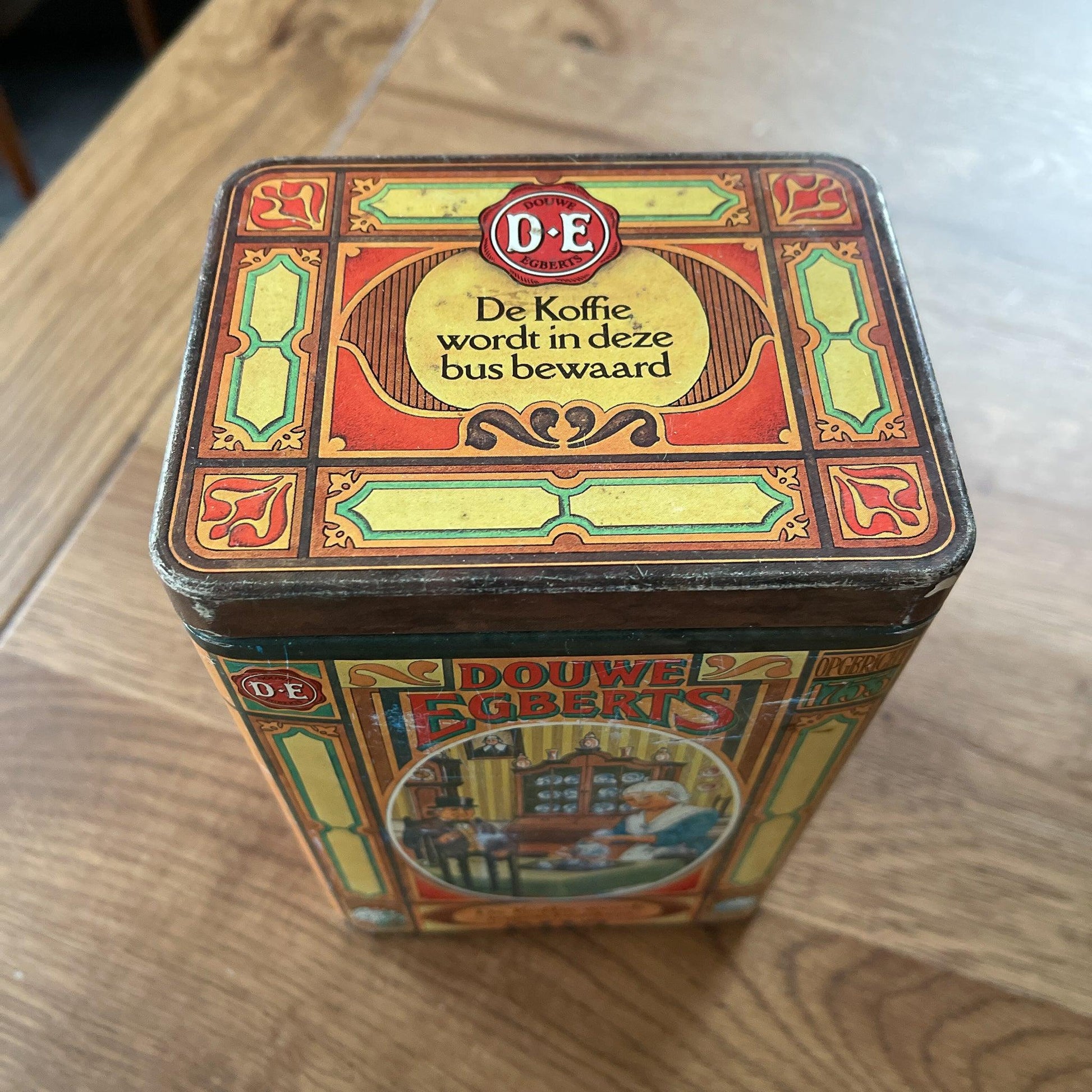 Douwe Egberts koffie blik - Bamestra Curiosa