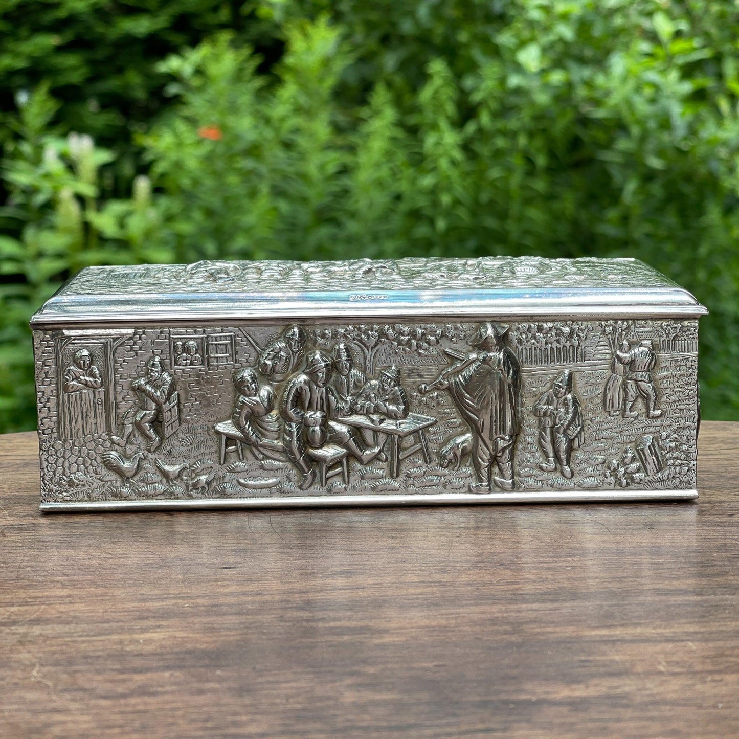 Douwe Egberts verzilverde lepeldoos van Herman Hooykaas - Bamestra Curiosa