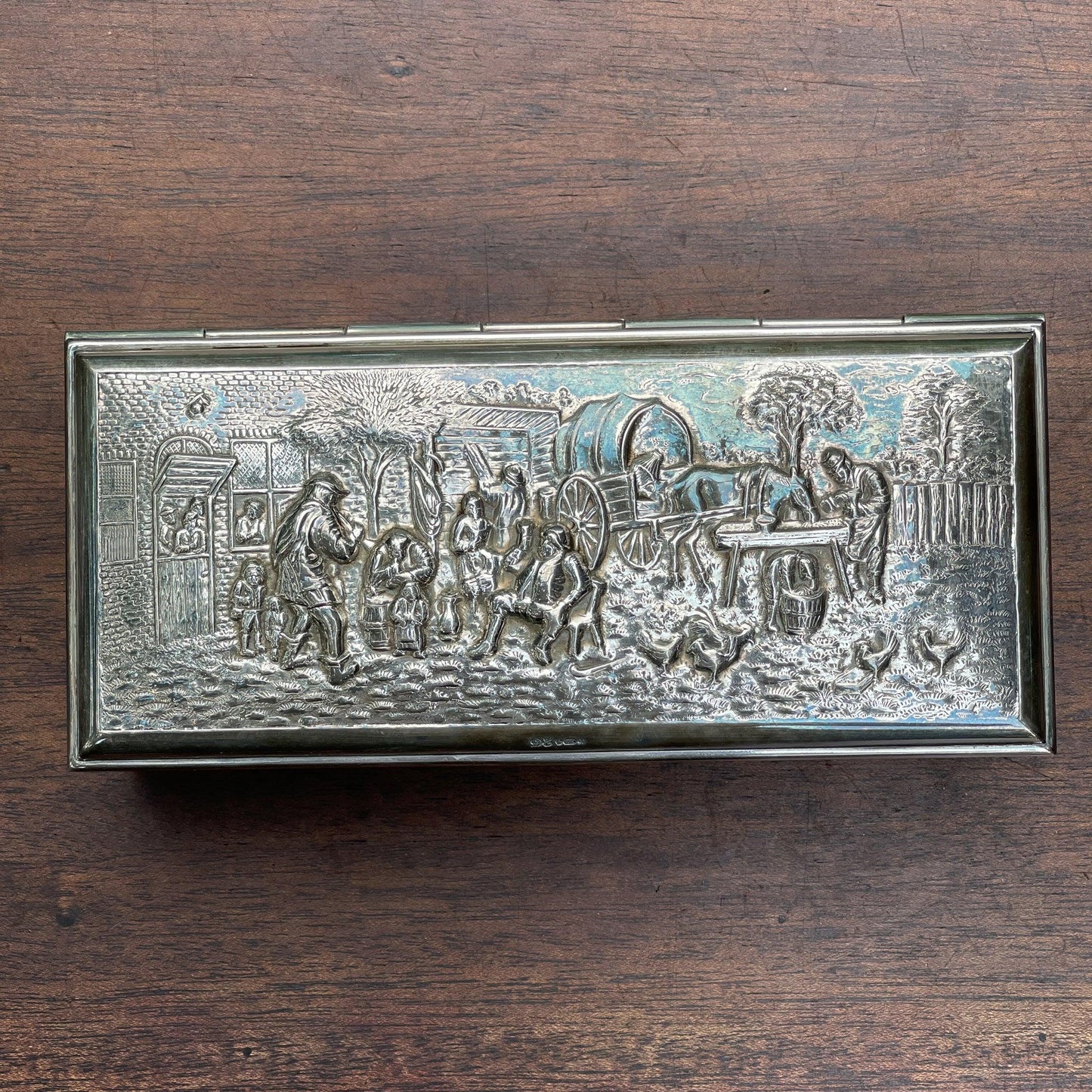 Douwe Egberts verzilverde lepeldoos van Herman Hooykaas - Bamestra Curiosa