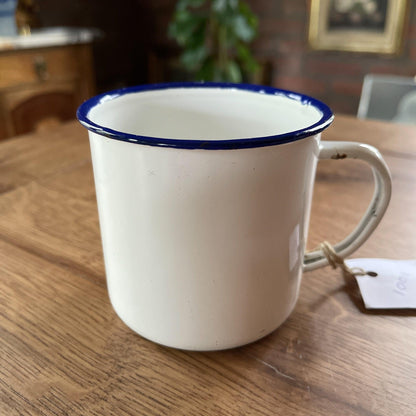 Emaille beker - Bamestra Curiosa