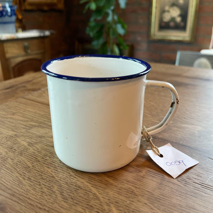 Emaille beker - Bamestra Curiosa