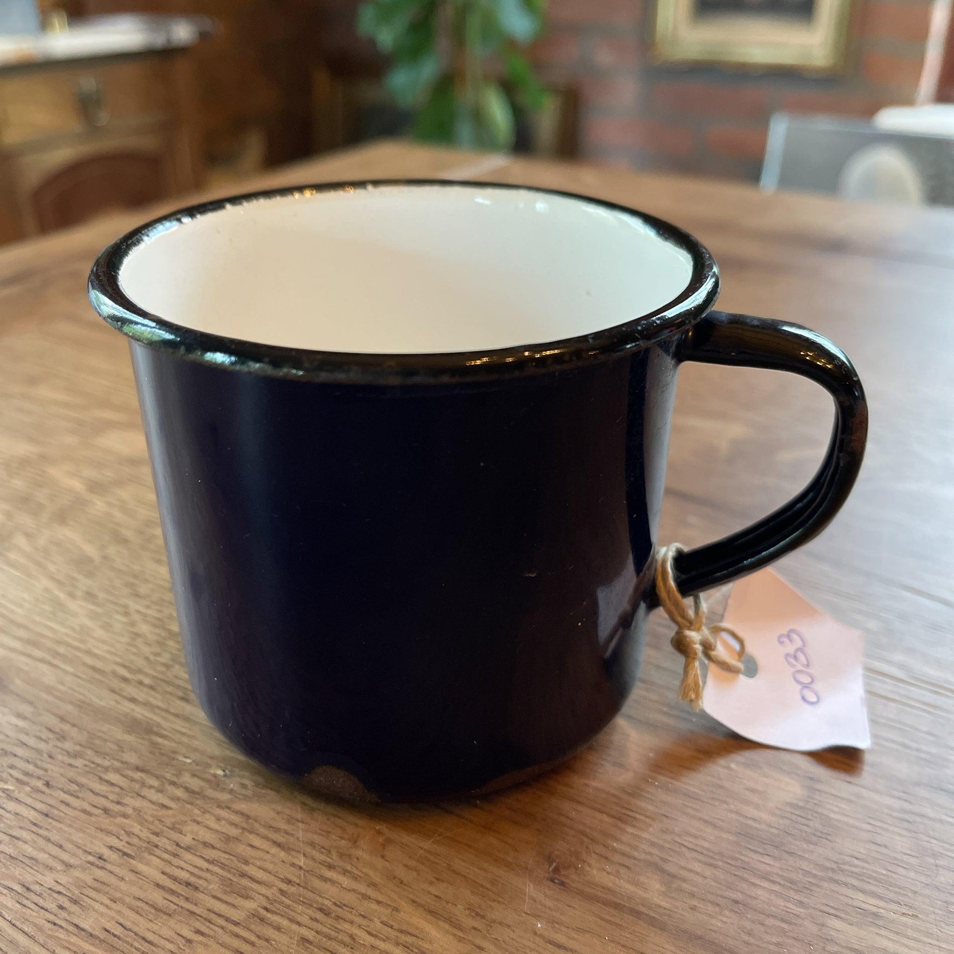 Emaille beker - Bamestra Curiosa