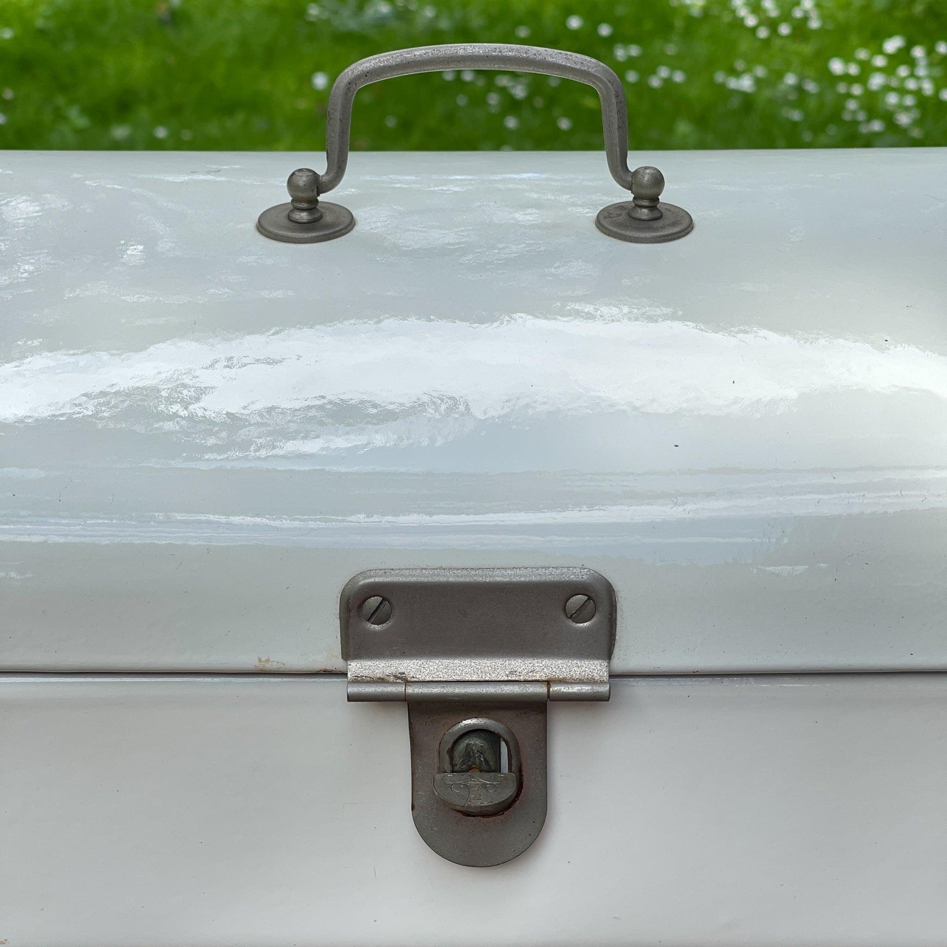 Emaille broodtrommel - Bamestra Curiosa