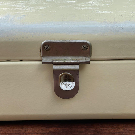 Emaille broodtrommel - Bamestra Curiosa