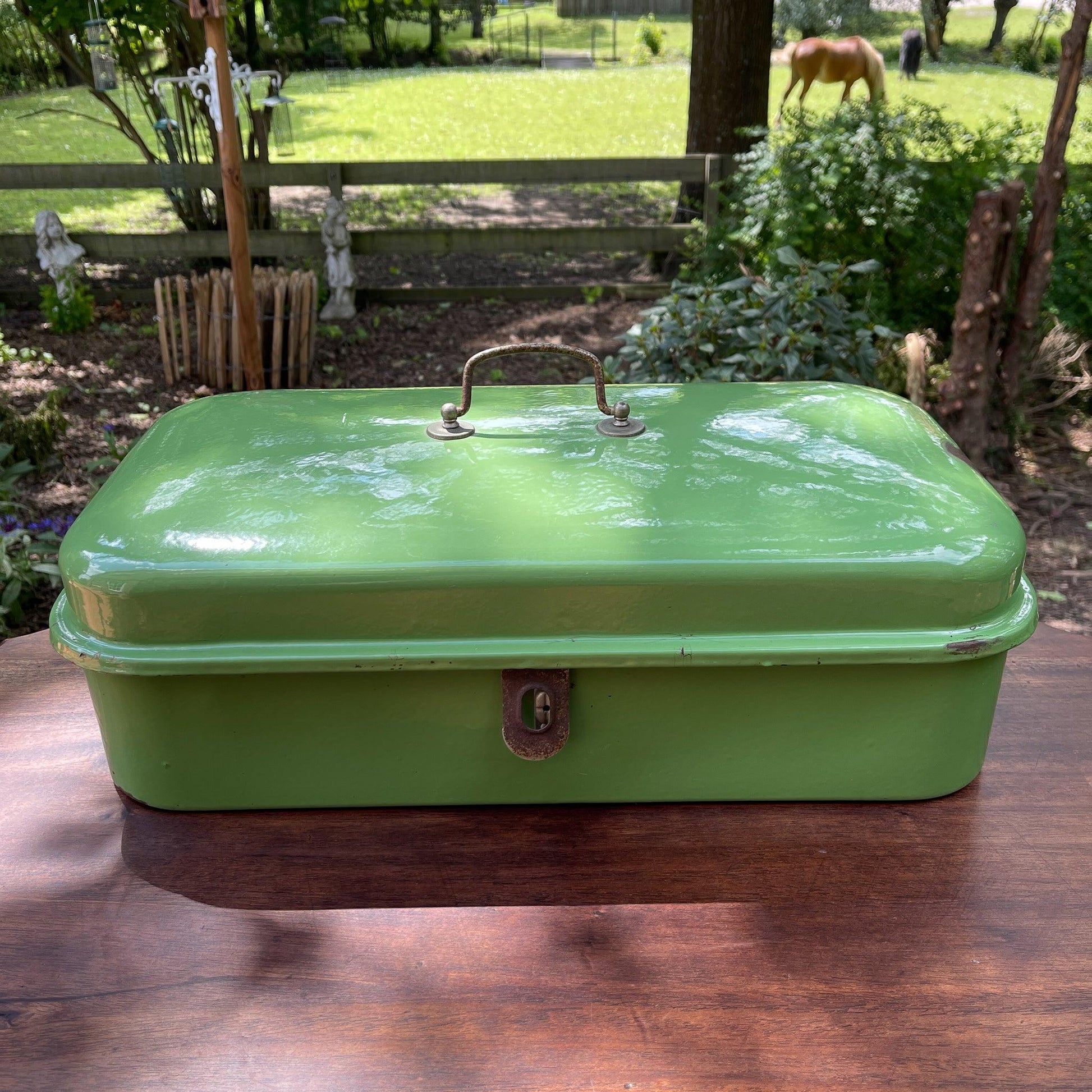 Emaille broodtrommel - Bamestra Curiosa