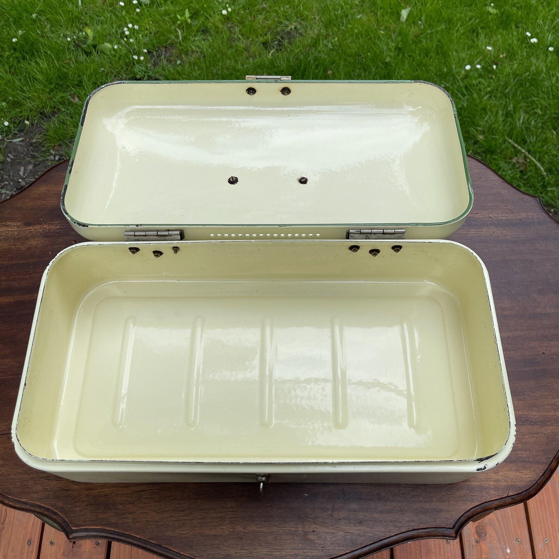 Emaille broodtrommel - Bamestra Curiosa