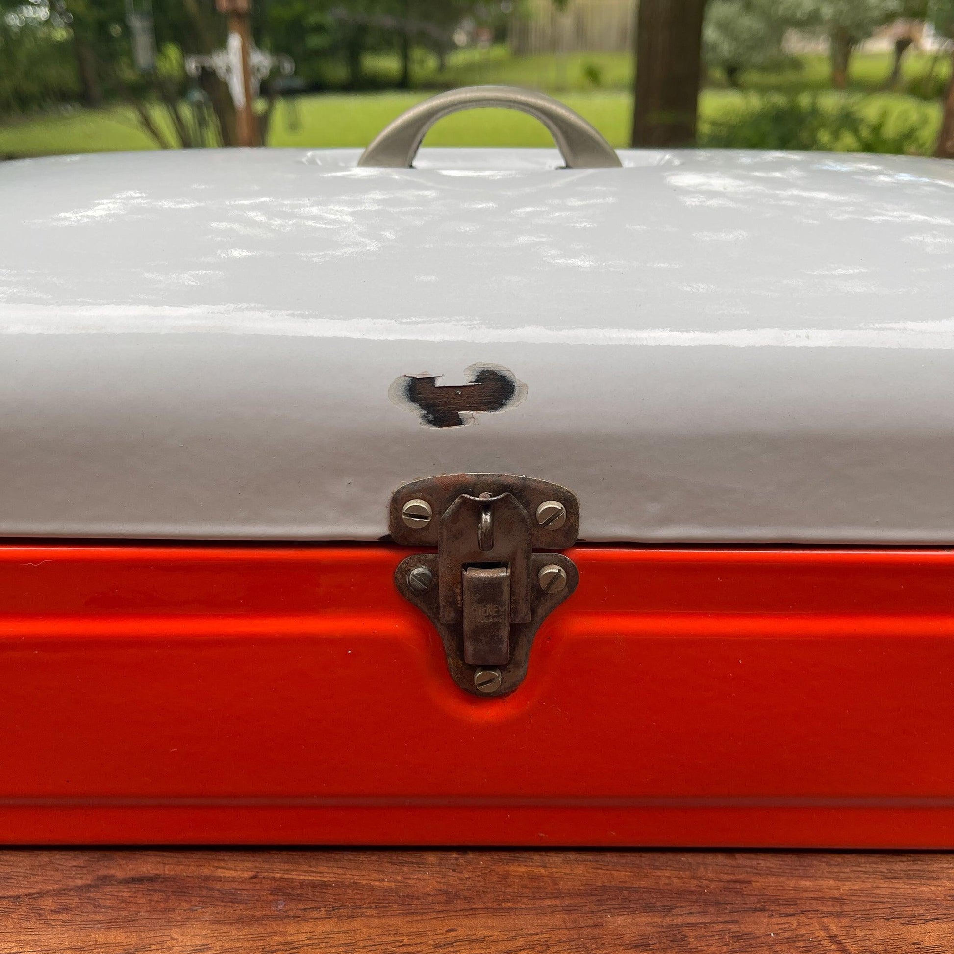 Emaille broodtrommel - Bamestra Curiosa