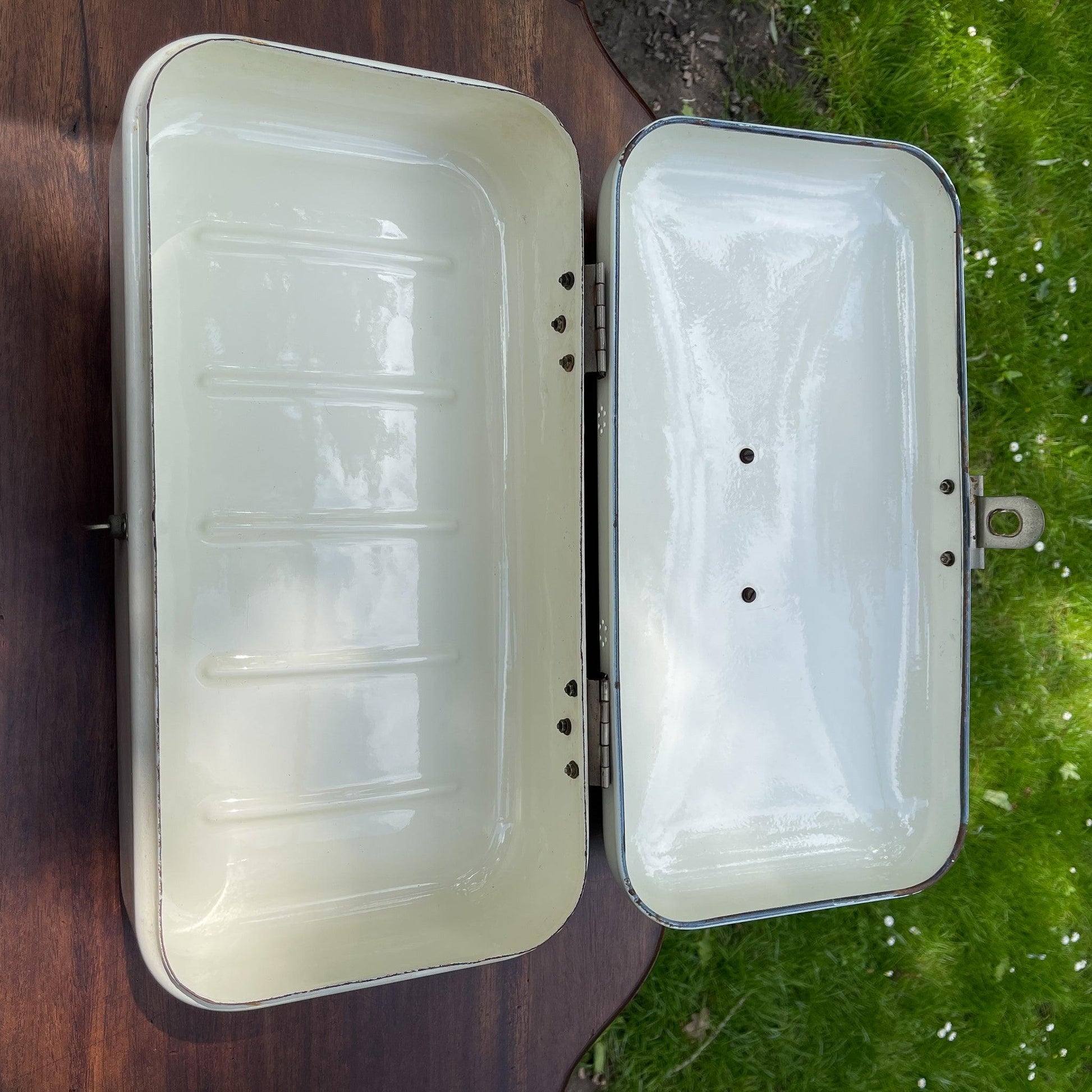 Emaille broodtrommel - Bamestra Curiosa