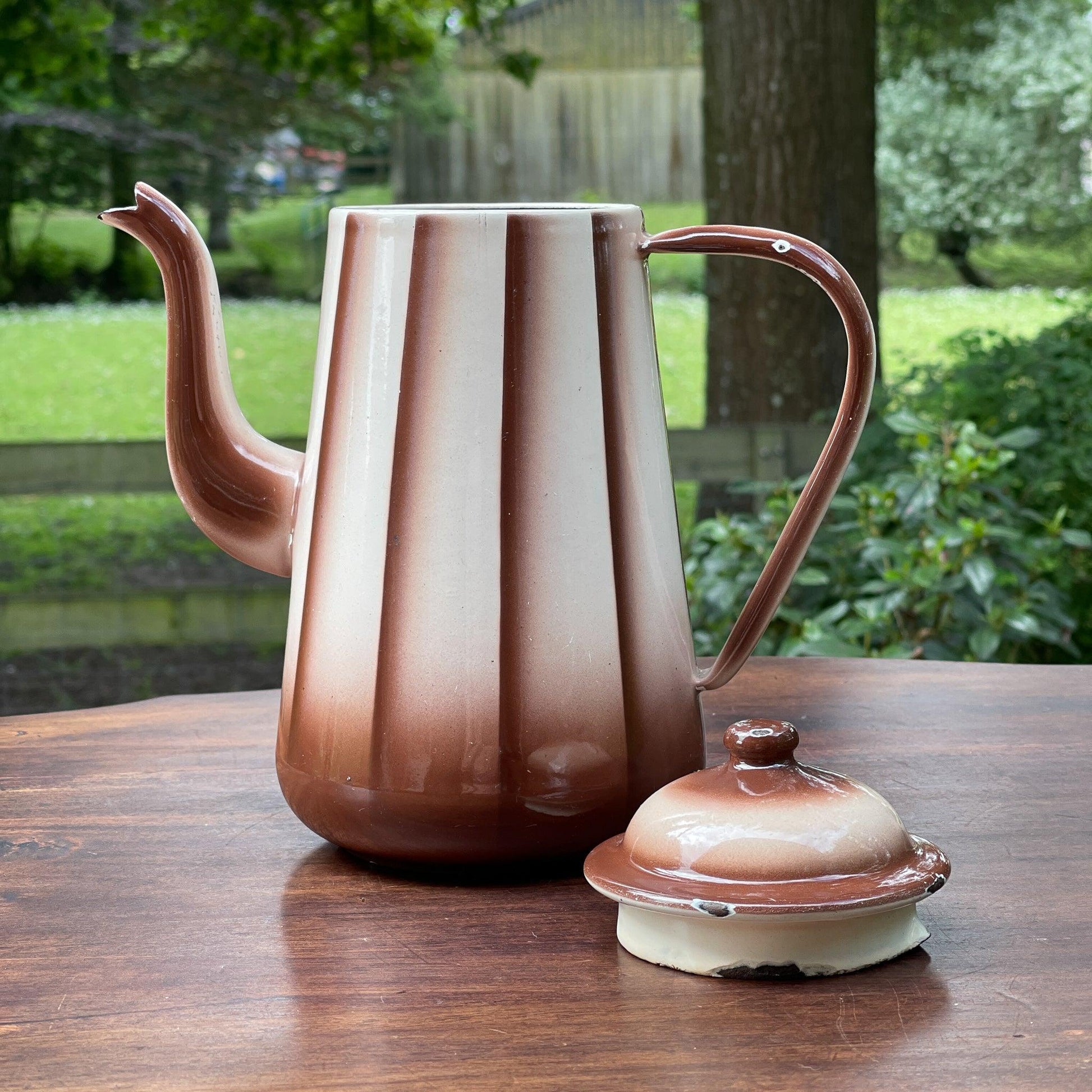 Emaille koffiekan / theekan - The Collectionist