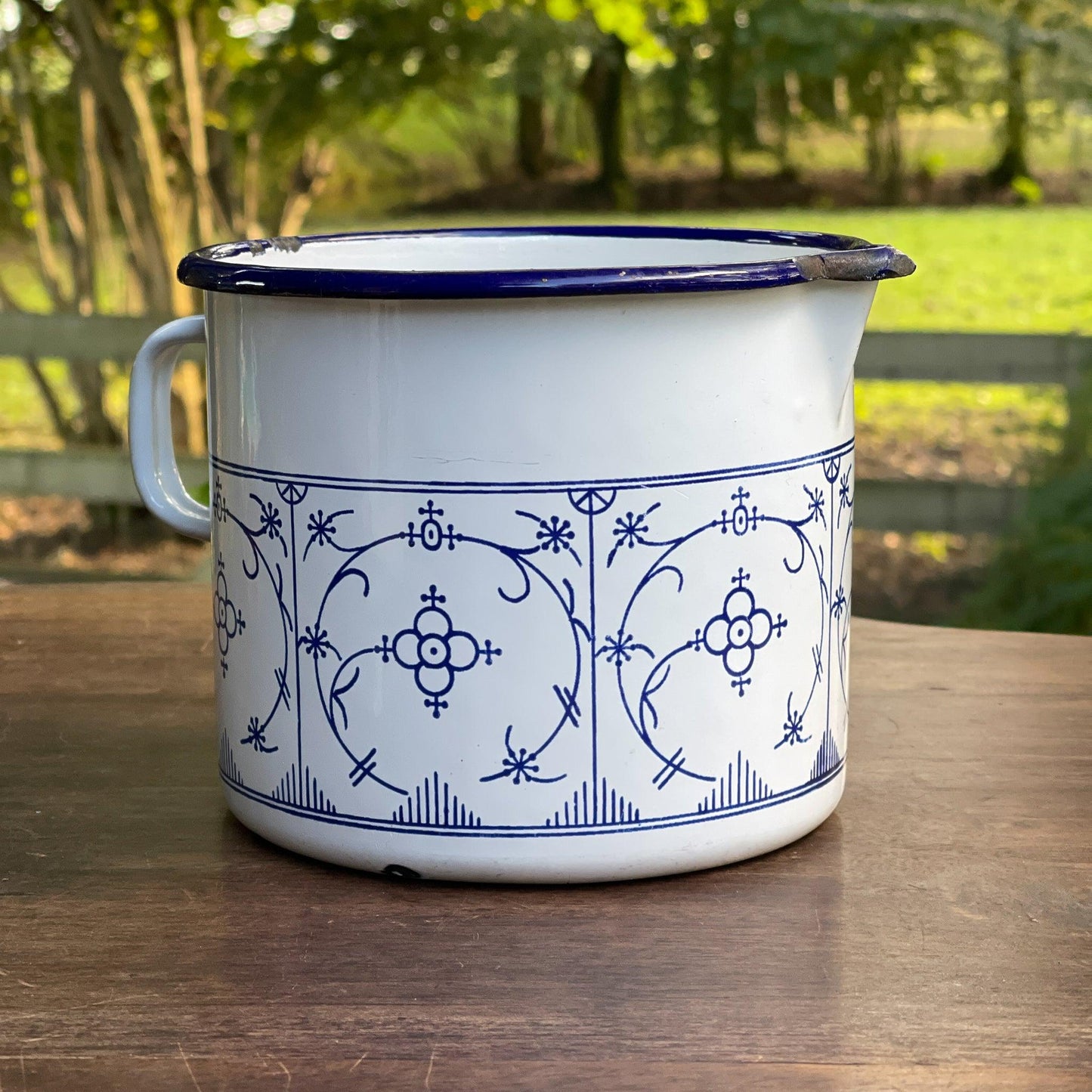 Emaille maatbeker 1.5 L - Bamestra Curiosa