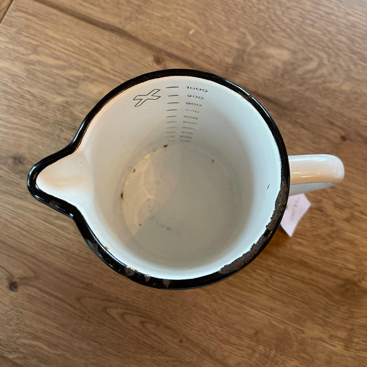 Emaille maatbeker 1L - Bamestra Curiosa