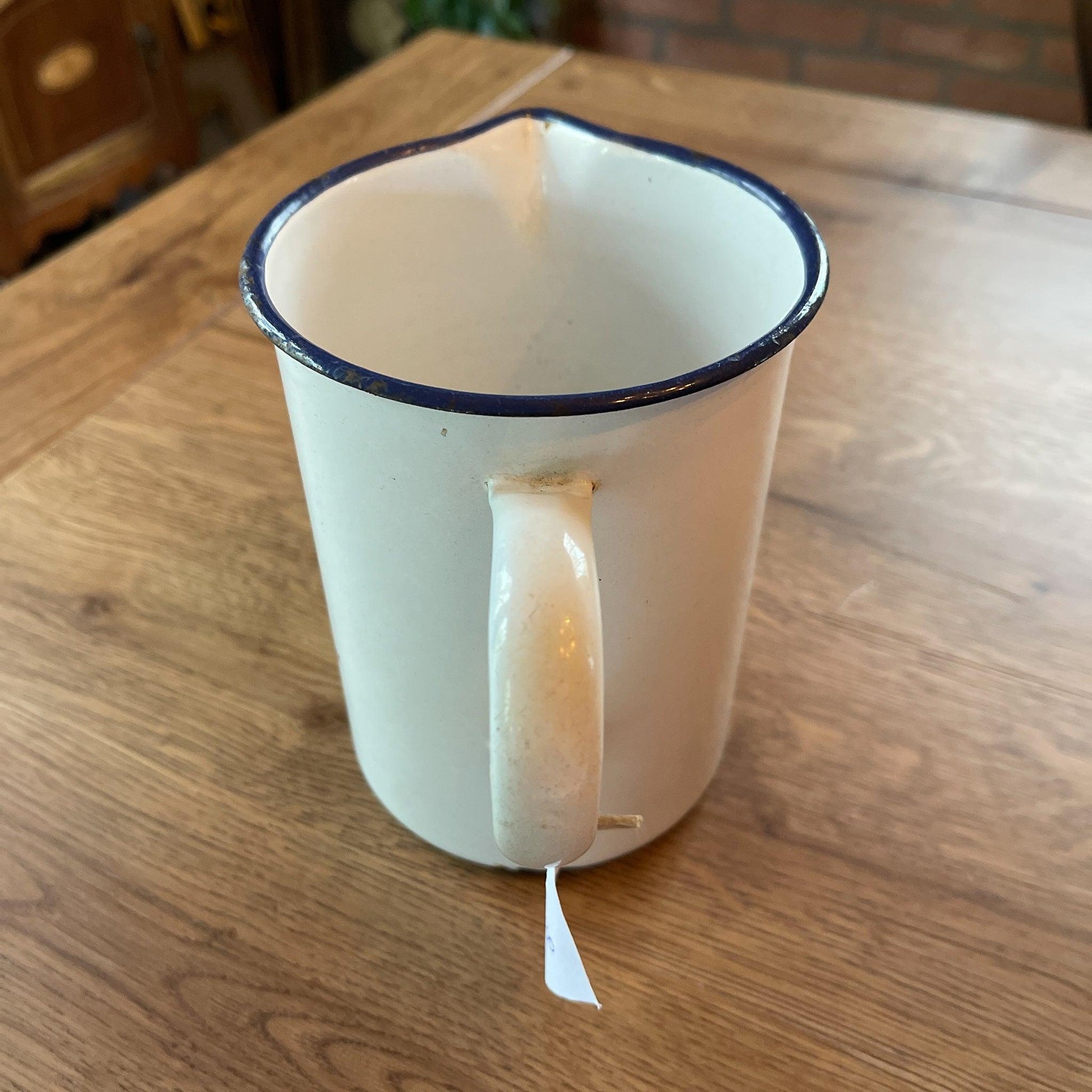 Emaille maatbeker 1L - Bamestra Curiosa