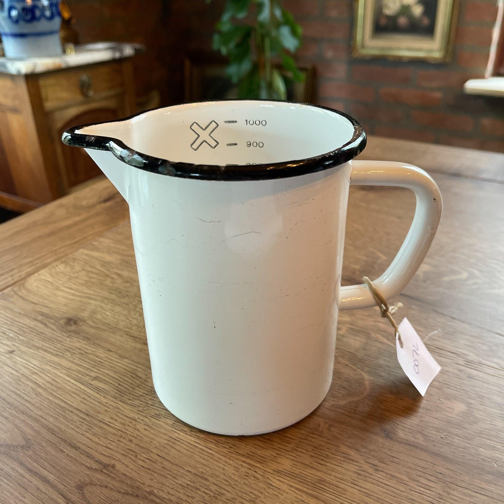 Emaille maatbeker 1L - Bamestra Curiosa