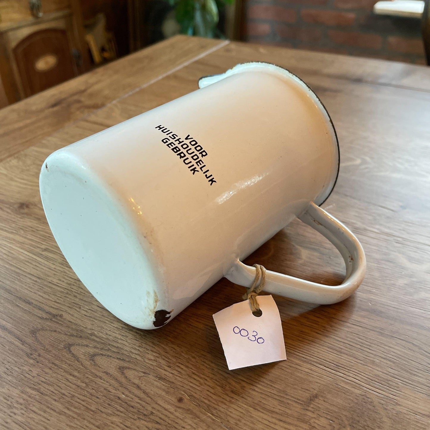 Emaille maatbeker 1L - Bamestra Curiosa