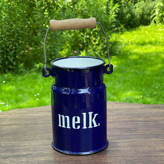 Emaille melkbus met tekst - Bamestra Curiosa