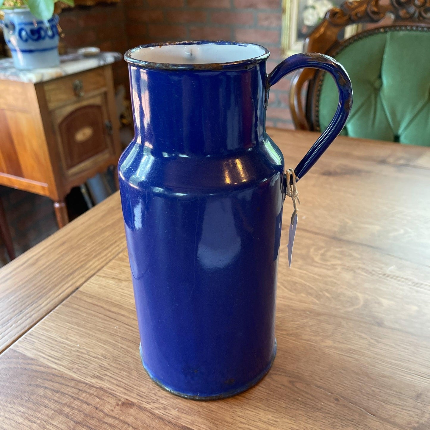 Emaille melkkan - Bamestra Curiosa