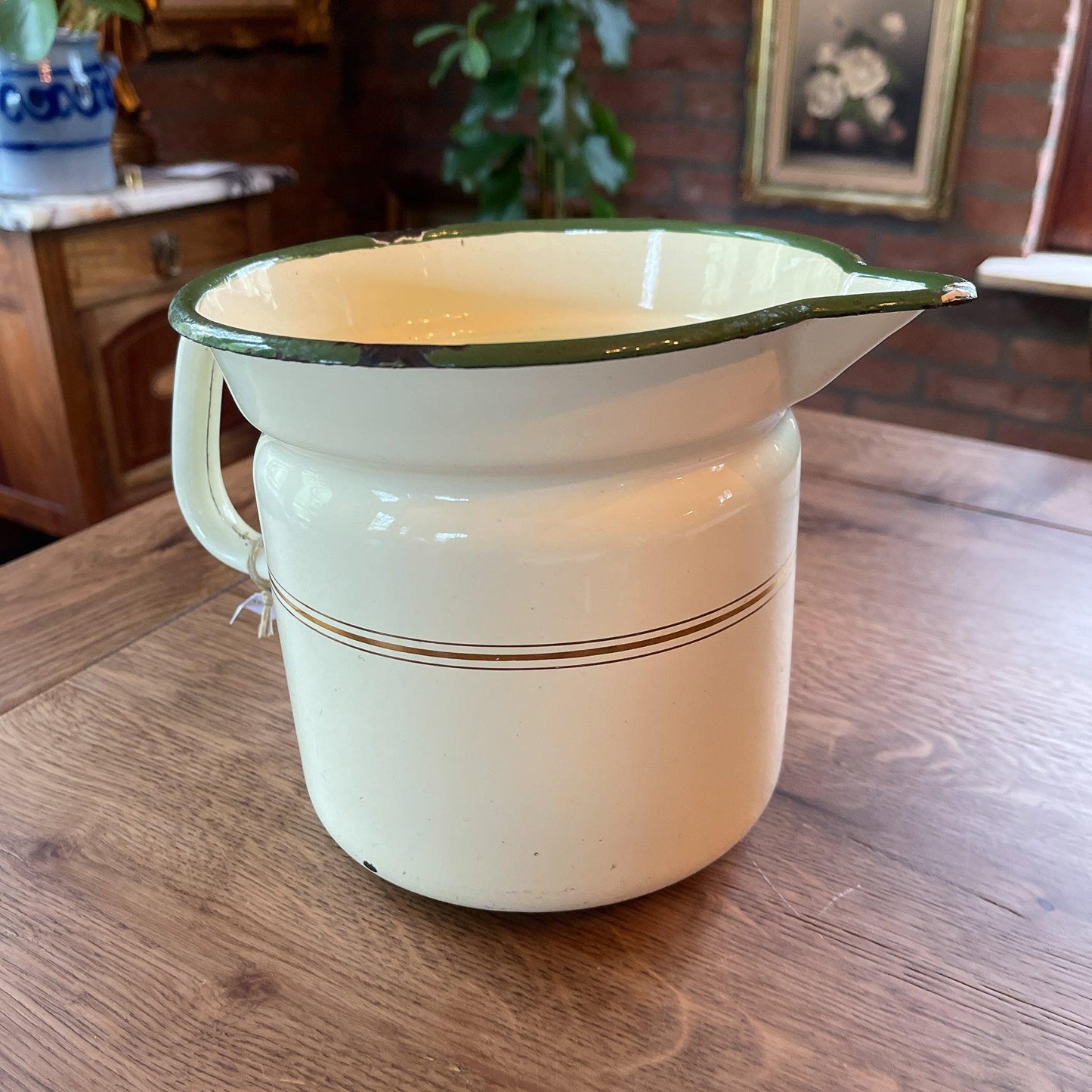 Emaille melkkoker - Bamestra Curiosa