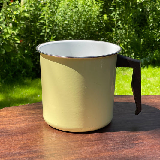 Emaille melkkoker - Bamestra Curiosa