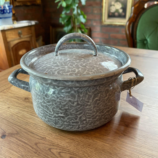 Emaille pan met deksel - Bamestra Curiosa