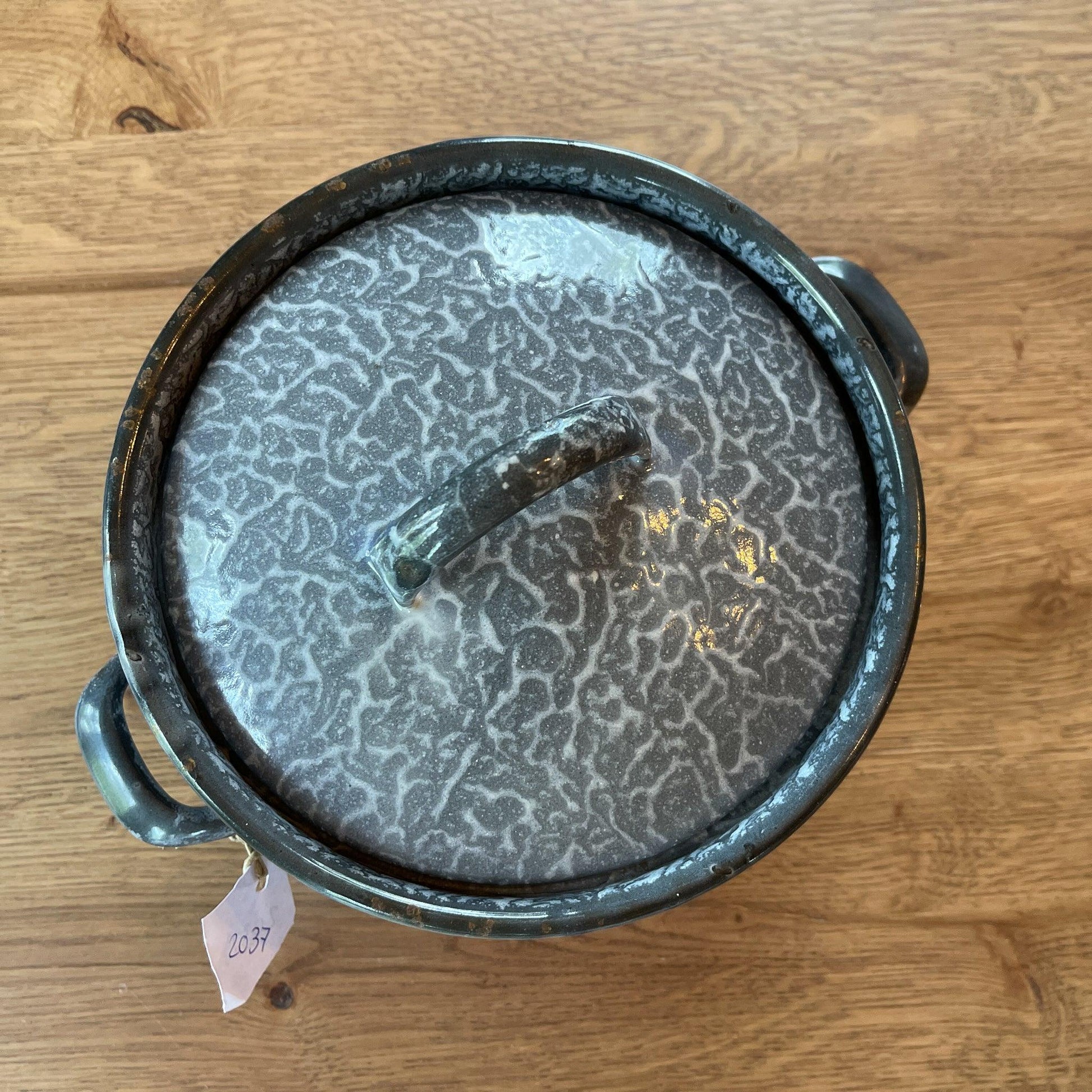 Emaille pan met deksel - Bamestra Curiosa