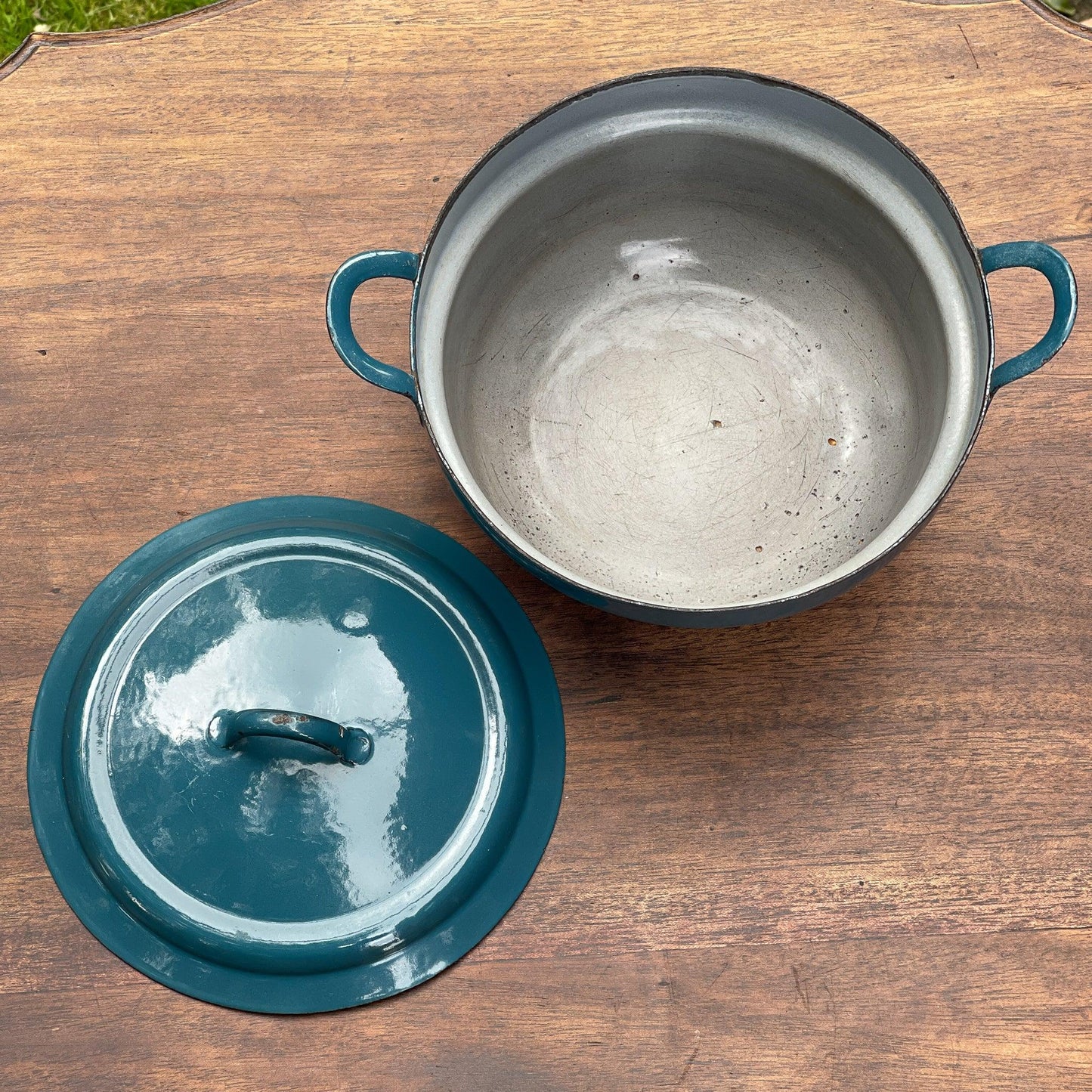 Emaille pan met deksel - Bamestra Curiosa