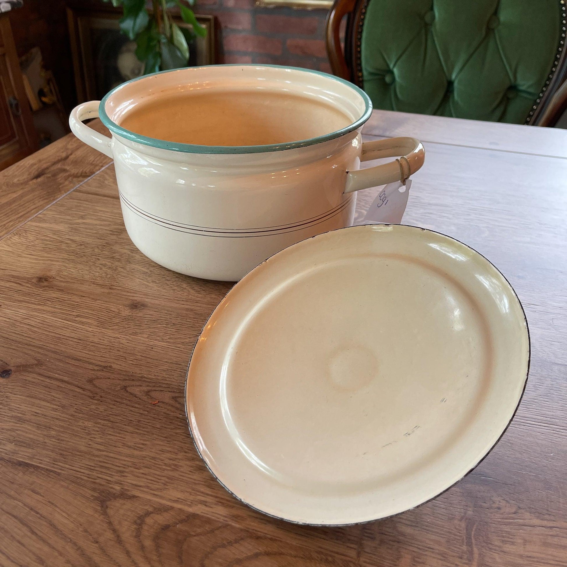 Emaille pan met deksel - Bamestra Curiosa