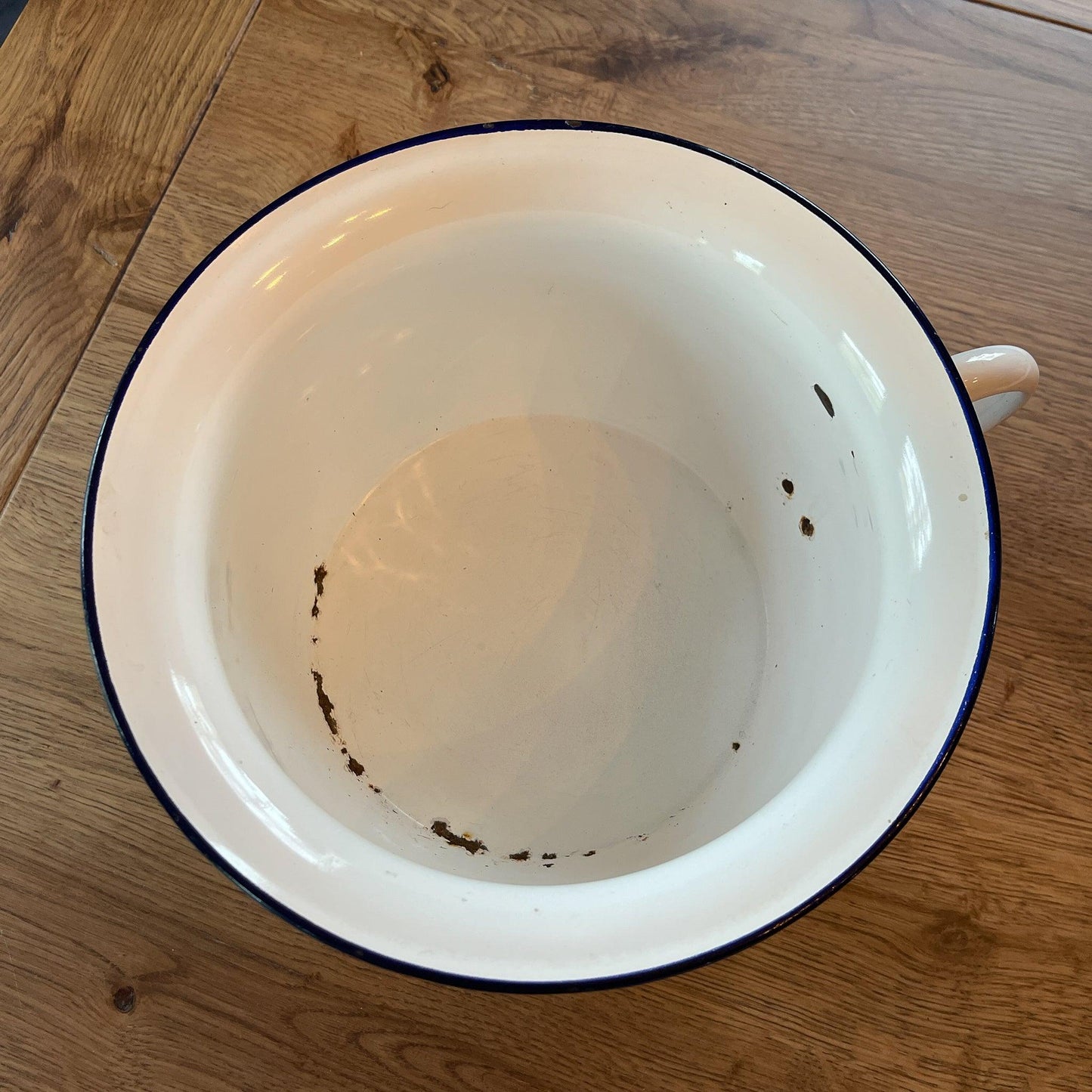 Emaille po - Bamestra Curiosa