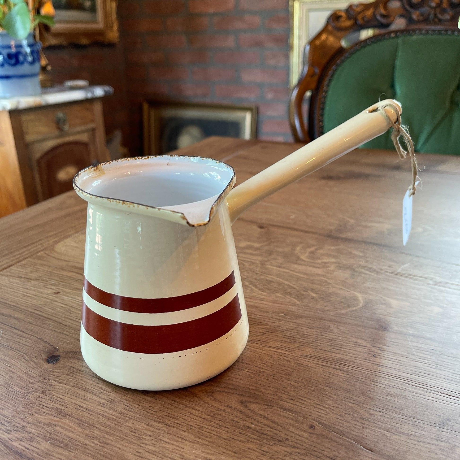 Emaille schenkkannetje - Bamestra Curiosa