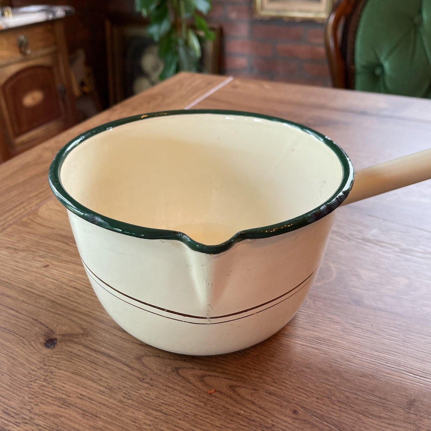 Emaille steelpannetje - Bamestra Curiosa