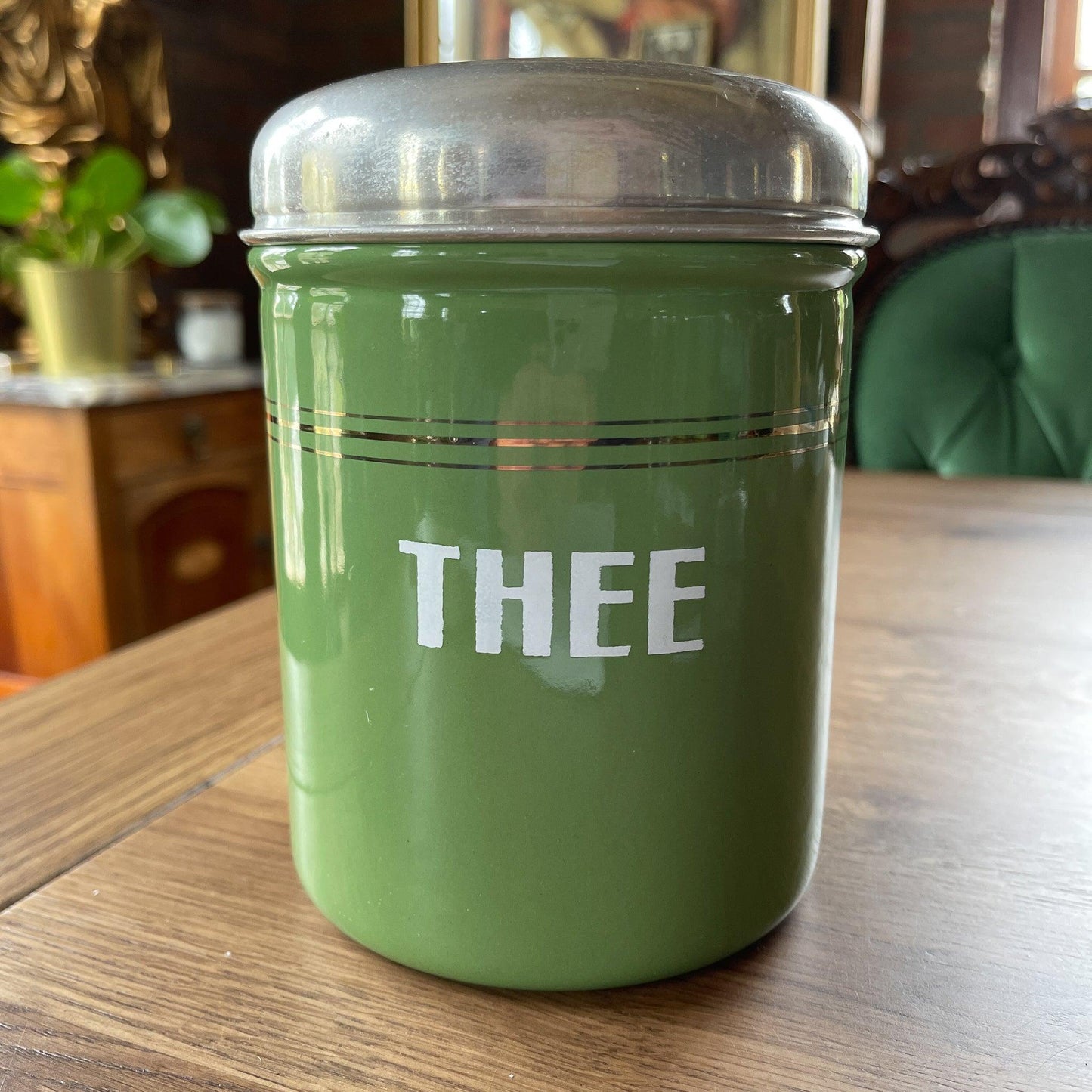 Emaille theebus - Bamestra Curiosa