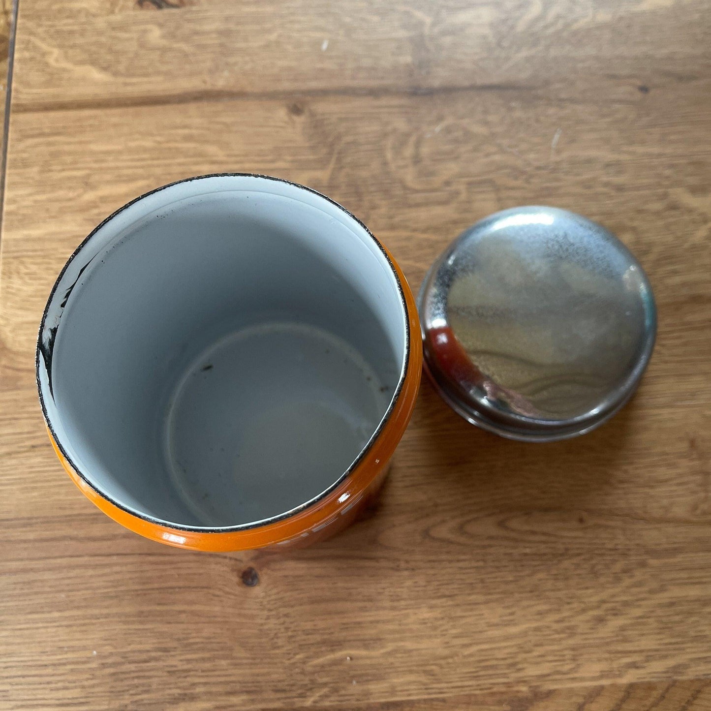 Emaille theebus - Bamestra Curiosa