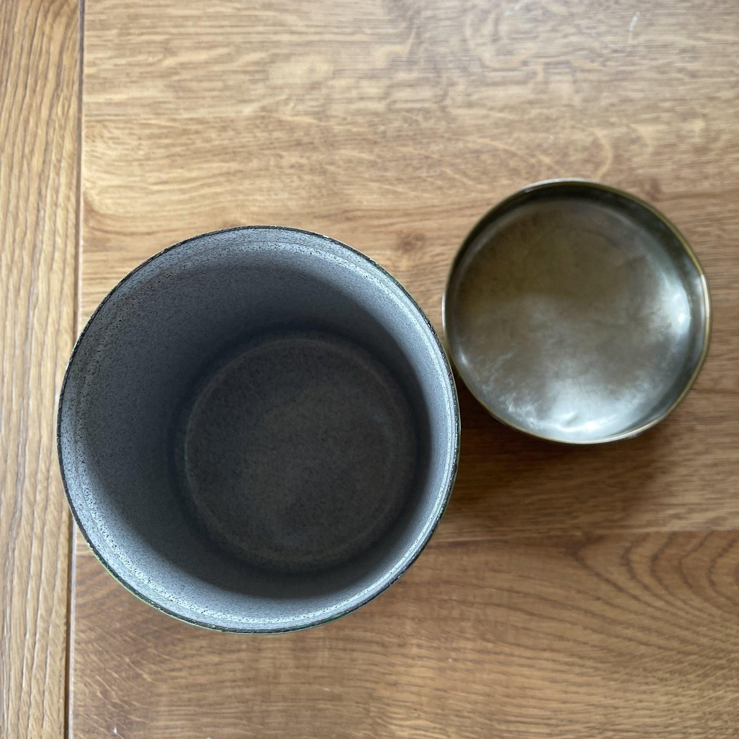 Emaille theebus - Bamestra Curiosa