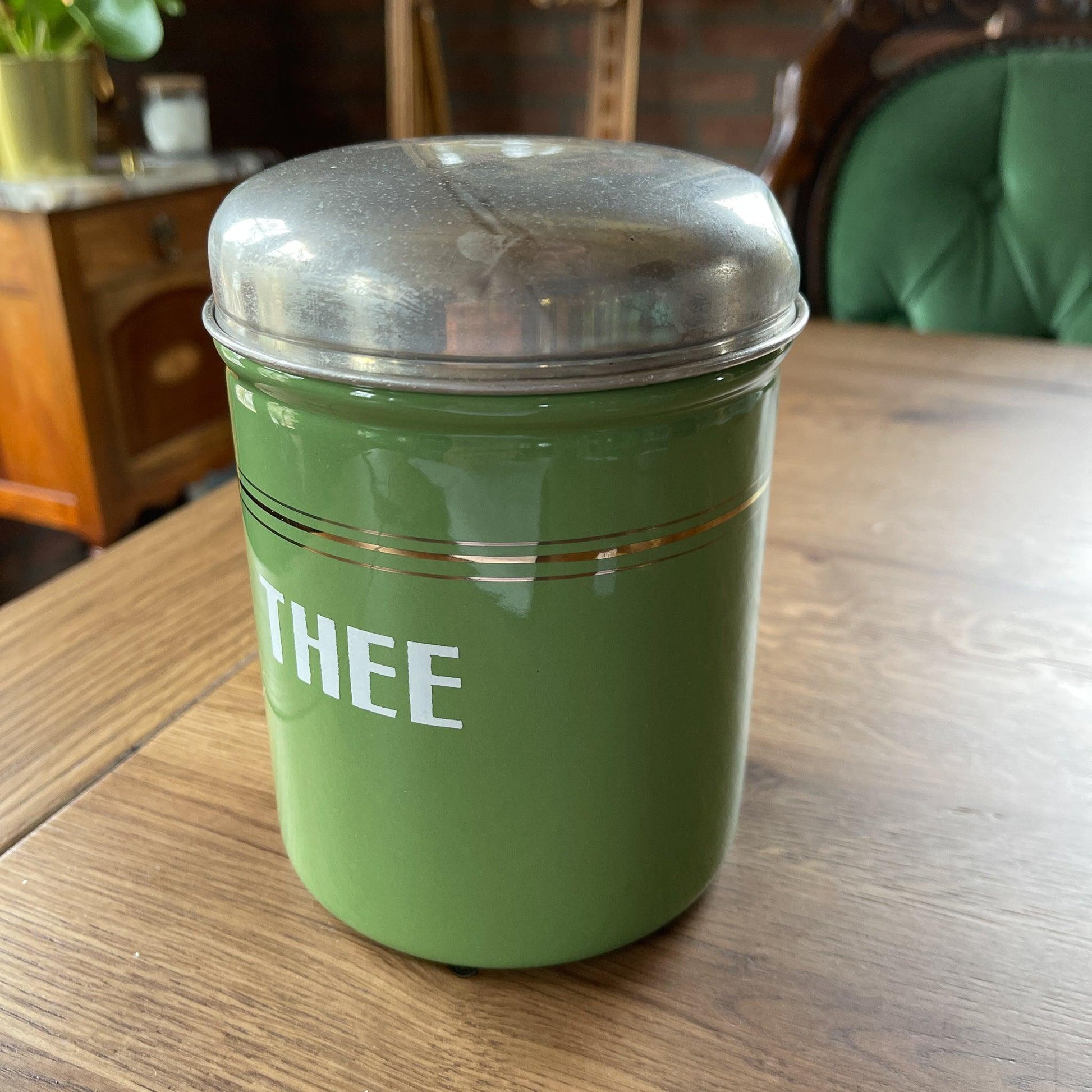 Emaille theebus - Bamestra Curiosa