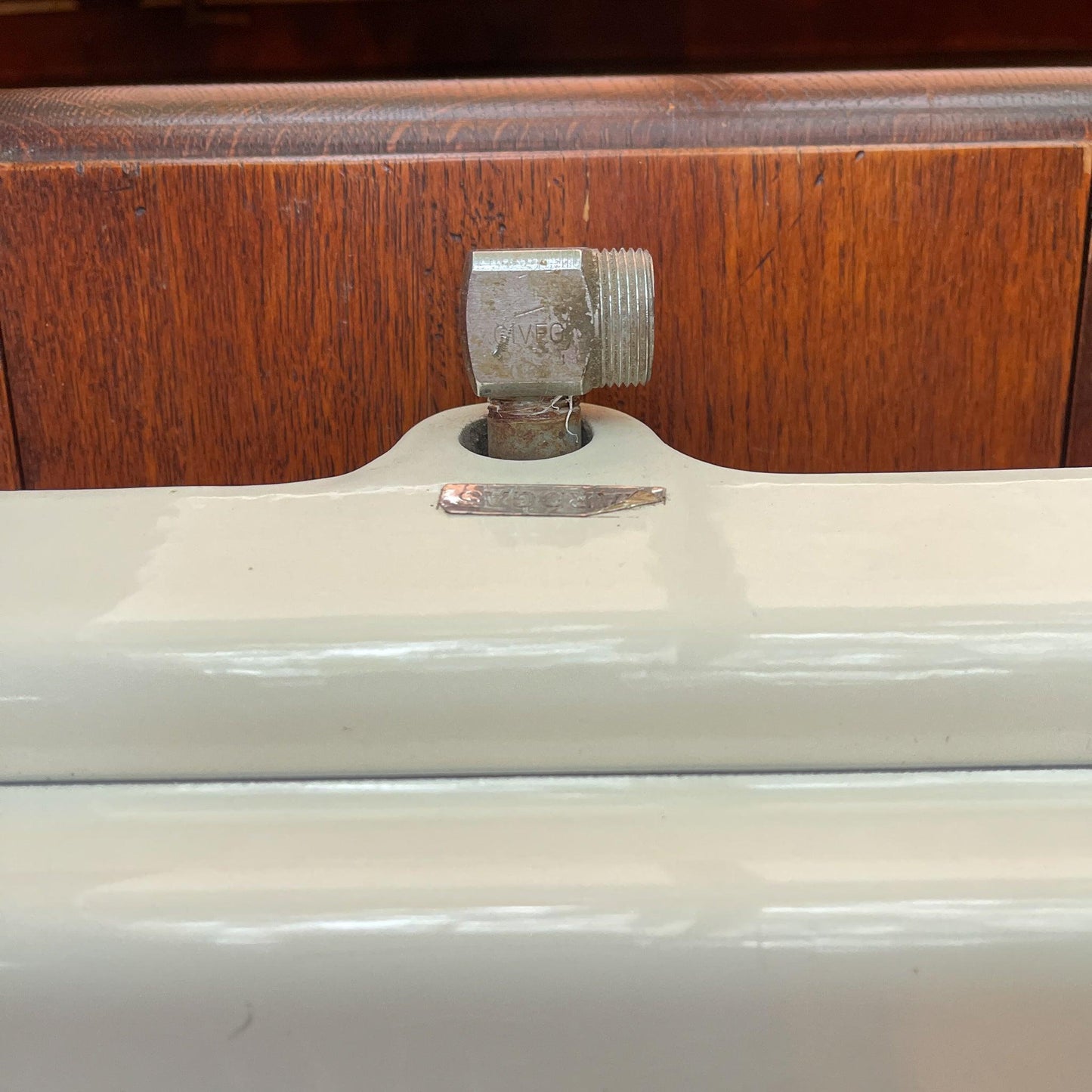 Emaille tweepits gasstel van Ataq - Bamestra Curiosa