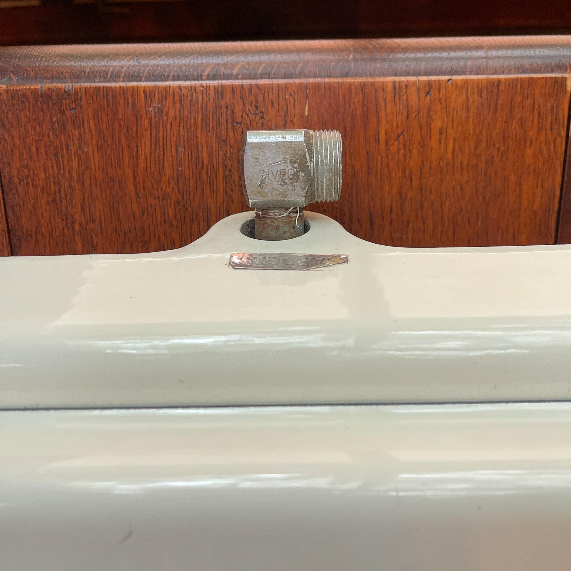 Emaille tweepits gasstel van Ataq - Bamestra Curiosa